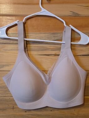 Seamless Nude Wireless Everyday Bra - Soft Support
